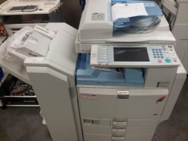 So sánh máy photocopy văn phòng và máy photocopy kinh doanh